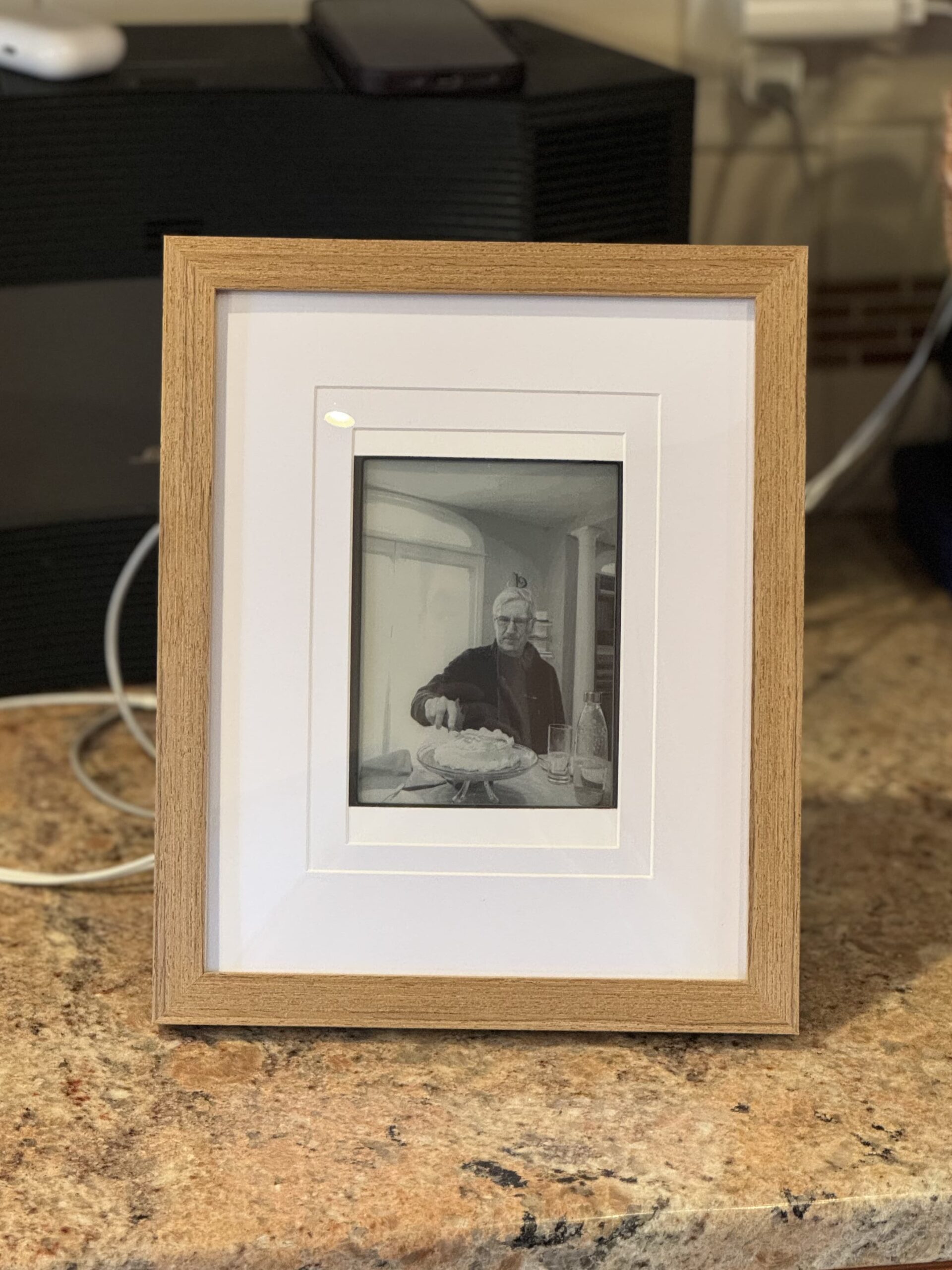 building-an-e-ink-picture-frame-that-displays-an-icloud-photo-album