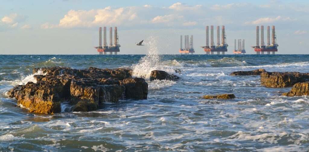 oil-firms-forced-to-consider-climate-effects-of-new-drilling,-rules-norway-court