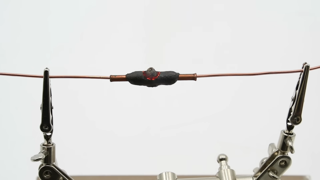 check-out-these-self-soldering-sleeves-from-world-war-ii