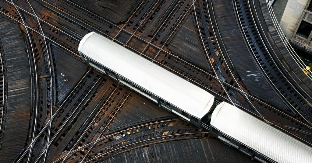 fiber-optics-bring-you-internet.-now-they’re-also-listening-to-trains