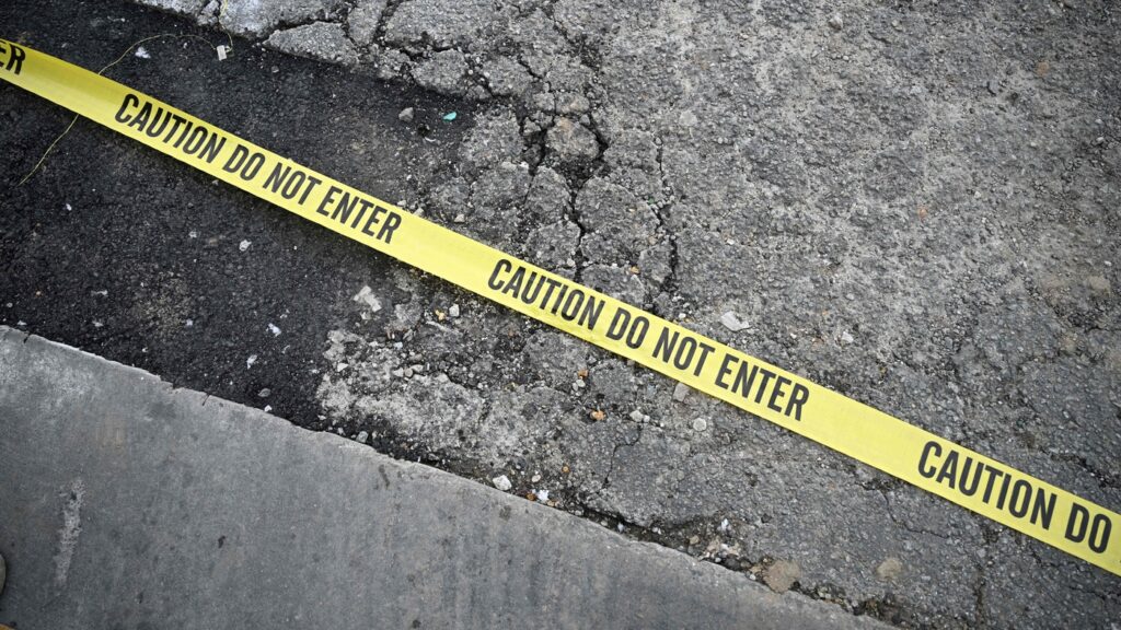 violent-crime-is-dropping-fast-in-the-us.-–-even-if-americans-don’t-believe-it