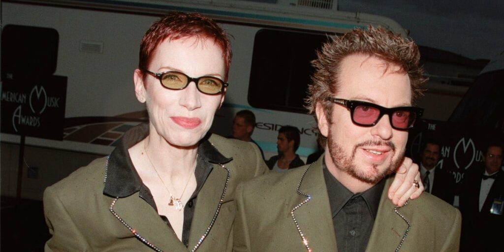 apple-rejected-bing-for-wrong-answers-about-annie-lennox
