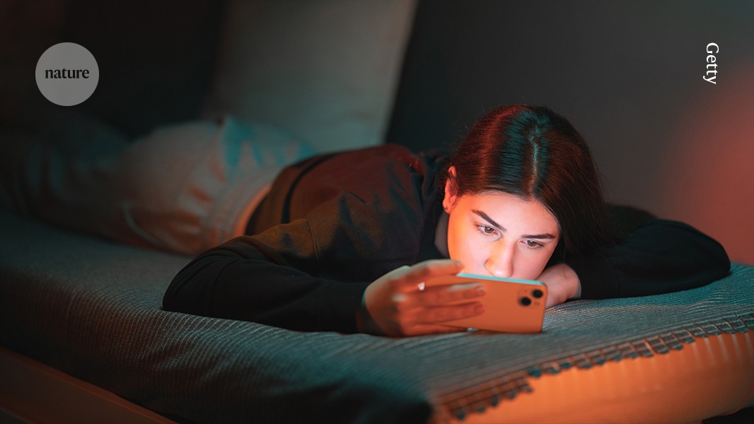 is-social-media-behind-an-epidemic-of-teenage-mental-illness?