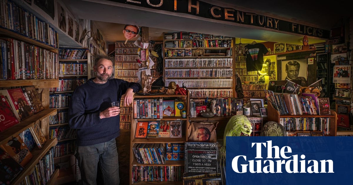 ‘we’re-the-last-bastion-of-rental’:-video-stores-resisting-rise-of-streaming