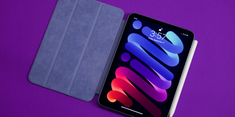 apple-must-open-ipados-to-sideloading-within-6-months,-eu-says