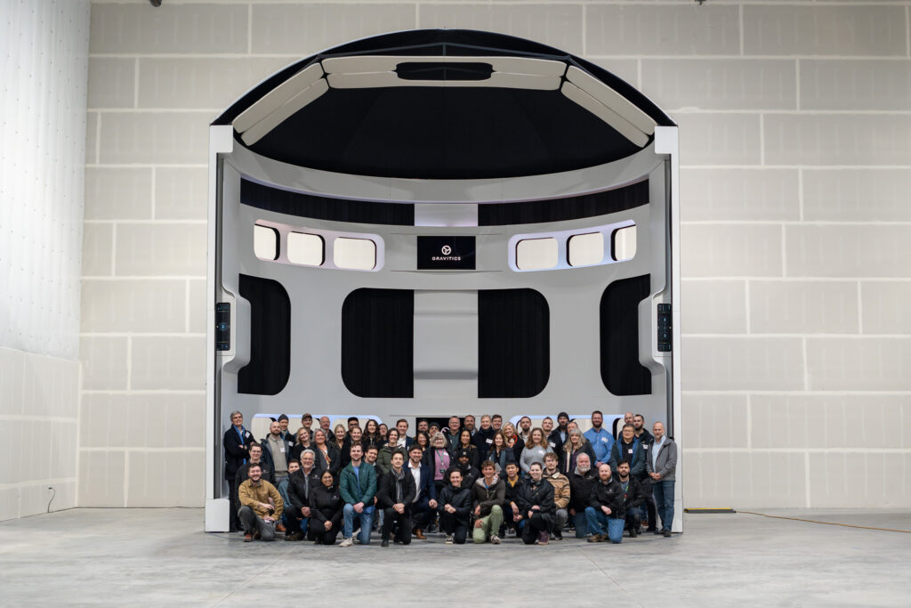 54-humans-in-one-8-meter-gravitics-module