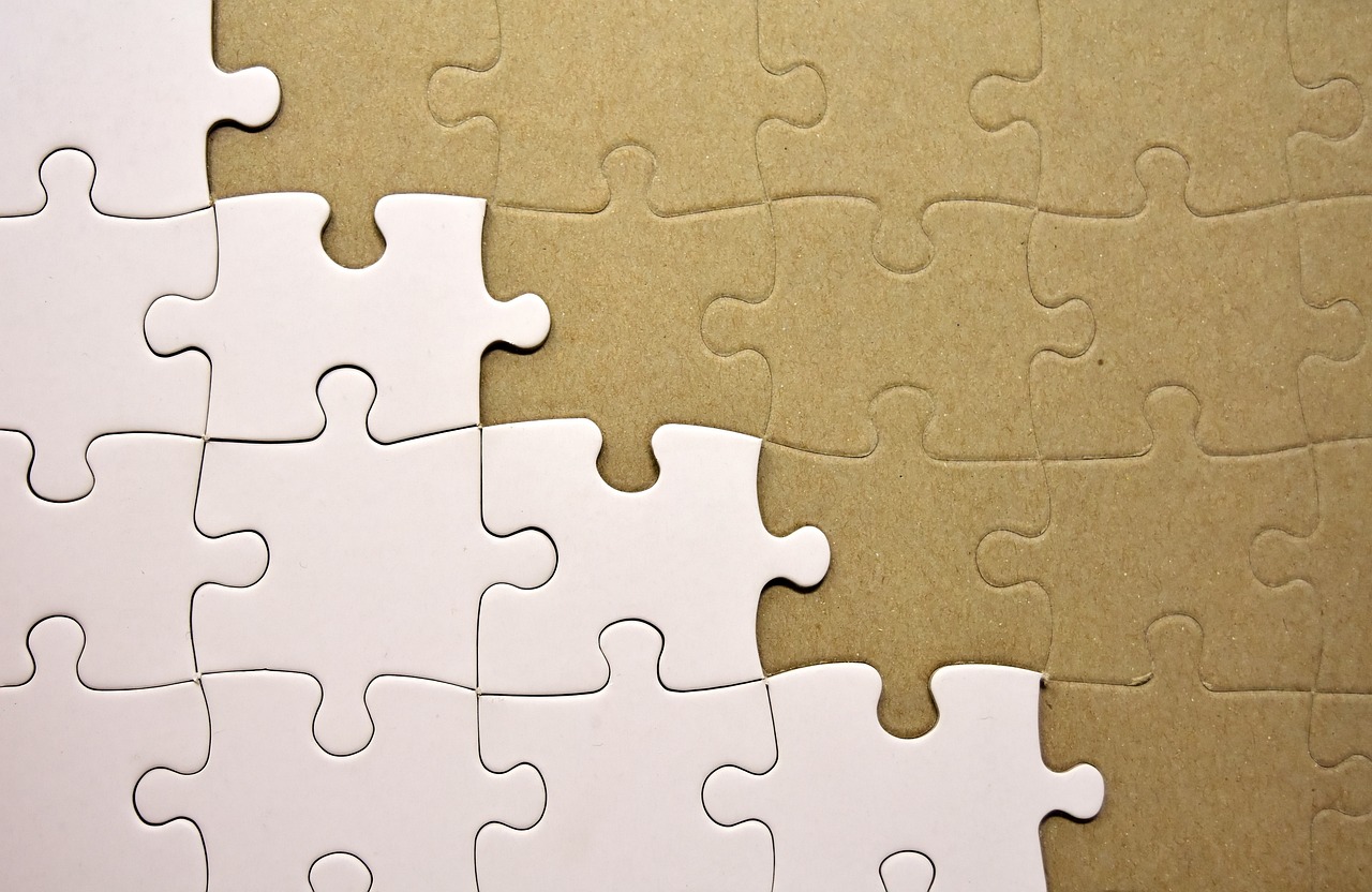 major-developments-in-postgres-extension-discovery-and-distribution