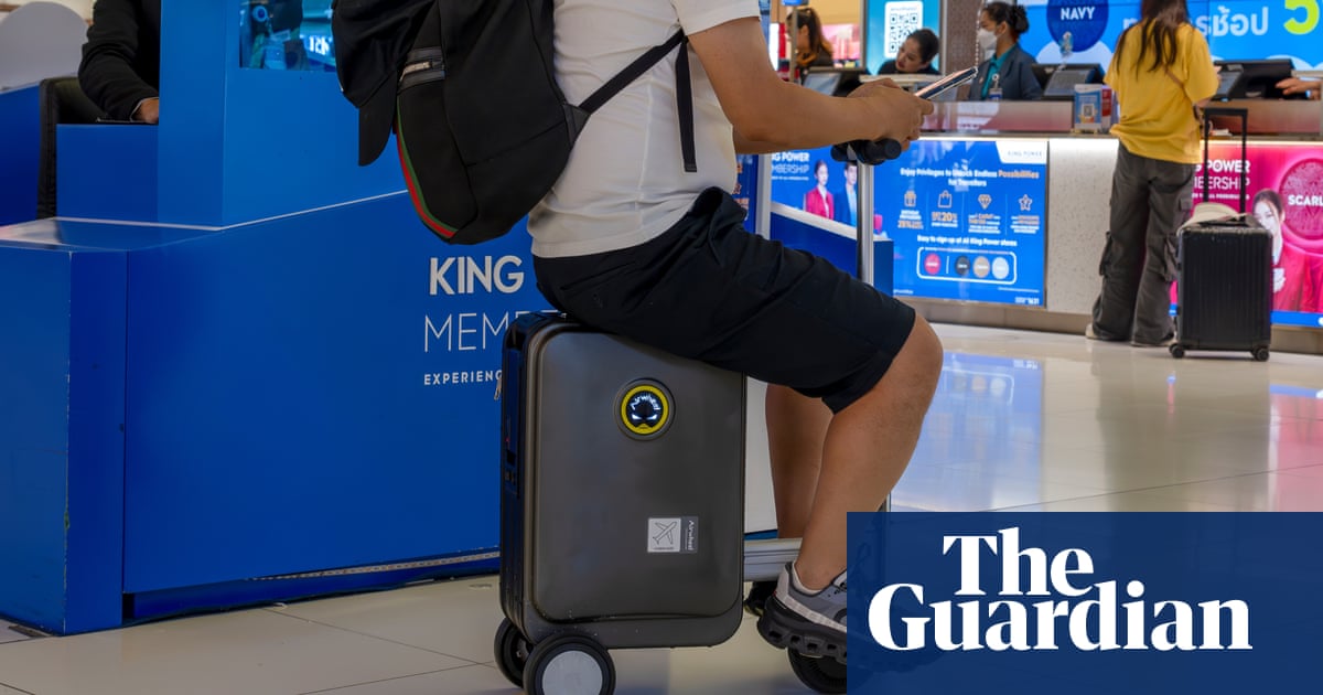 japan-cracks-down-on-use-of-rideable-electric-suitcases-amid-tourist-boom