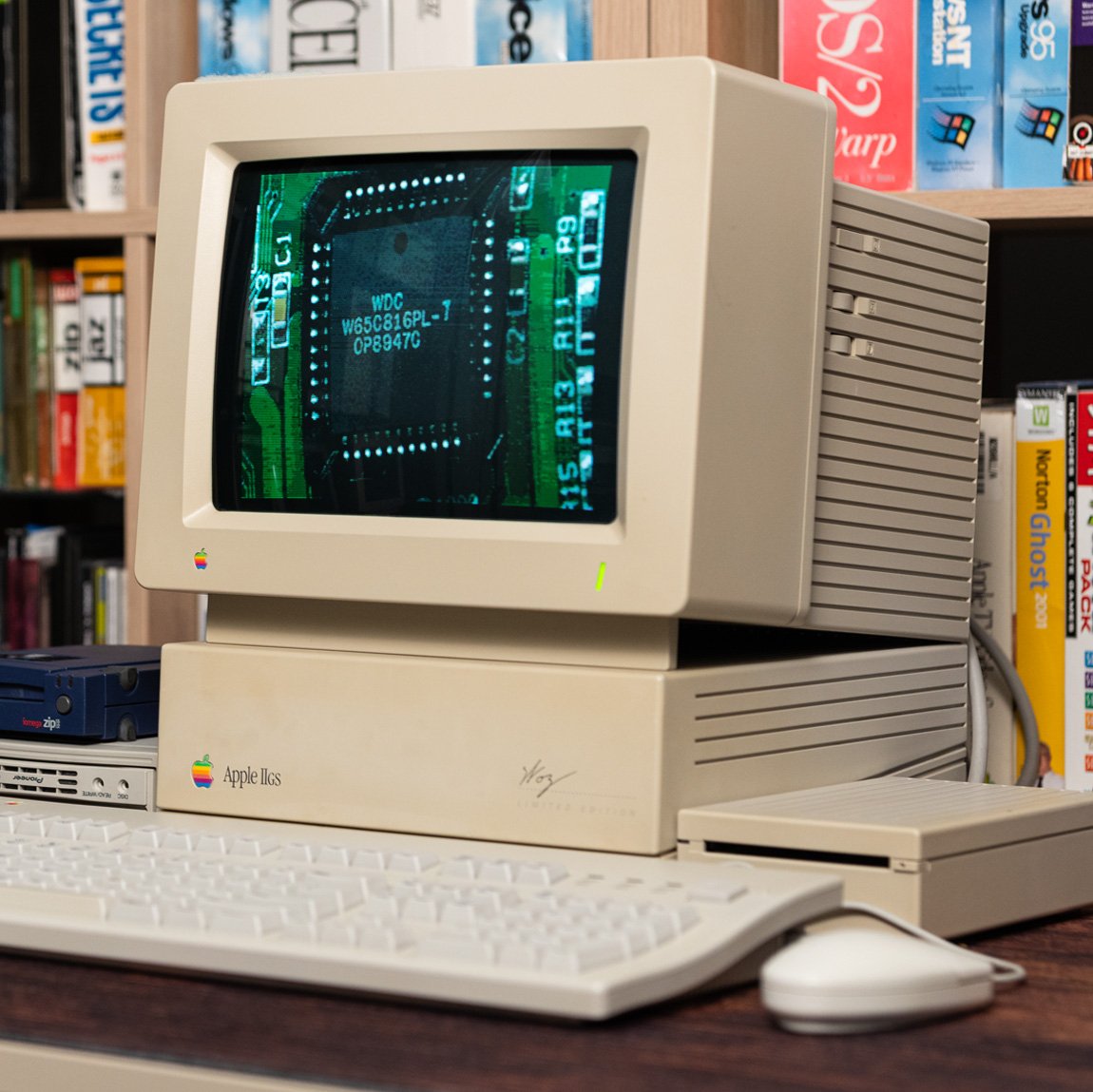 the-apple-iigs-megahertz-myth-–-userlandia