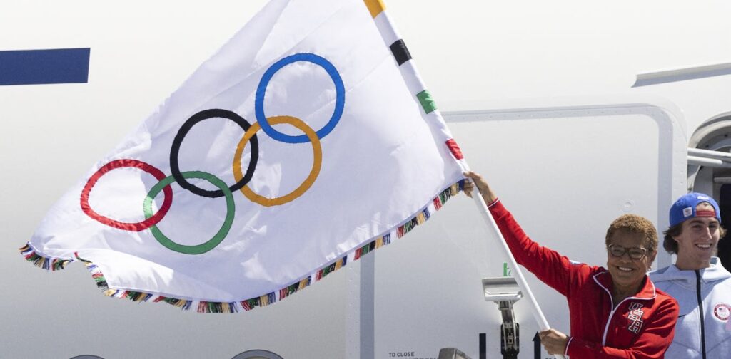 los-angeles-is-in-a-4-year-sprint-to-deliver-a-car-free-2028-olympics