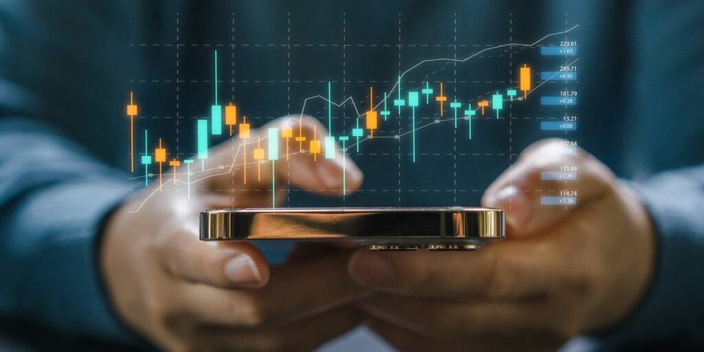 investing-for-anyone:-a-low-stress-and-effective-way-to-invest-your-savings