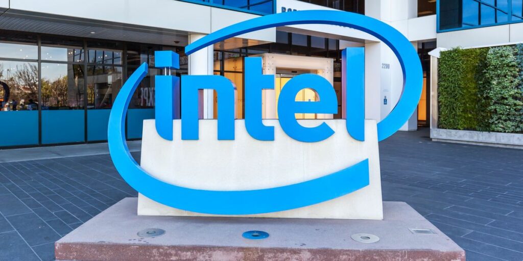 intel-layoffs:-is-future-us.-chip-independence-in-trouble