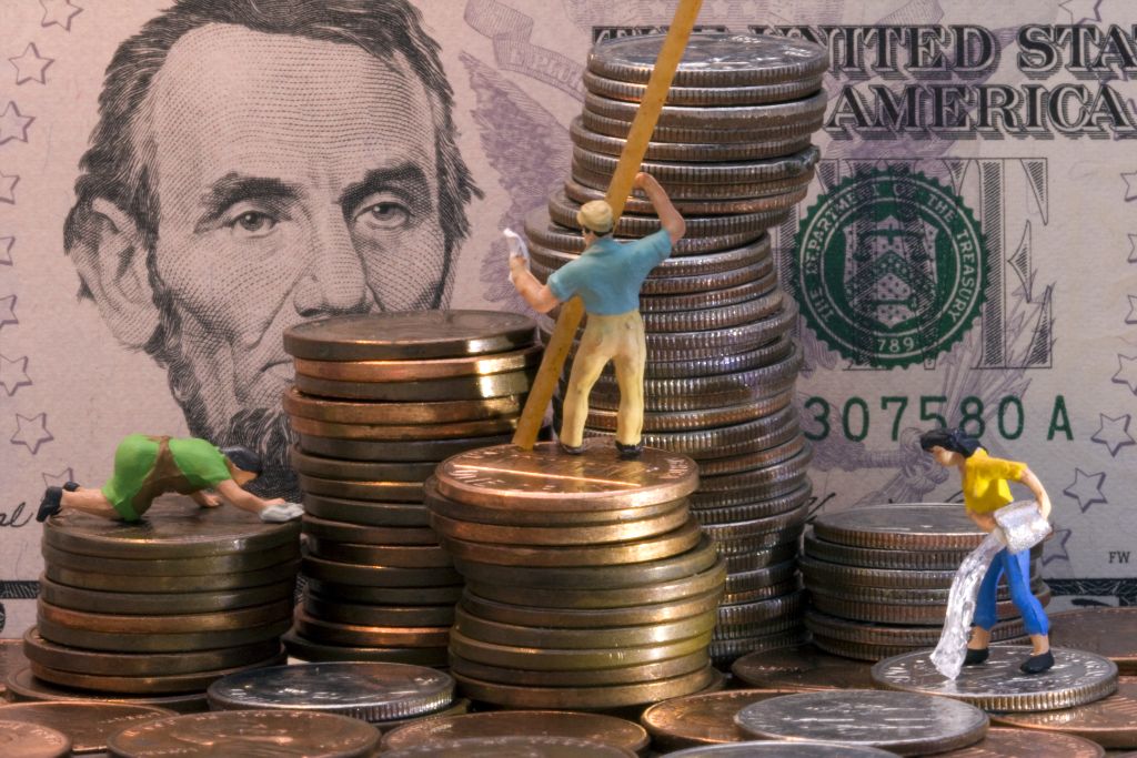 money-laundering-practices-in-the-online-scam-industry