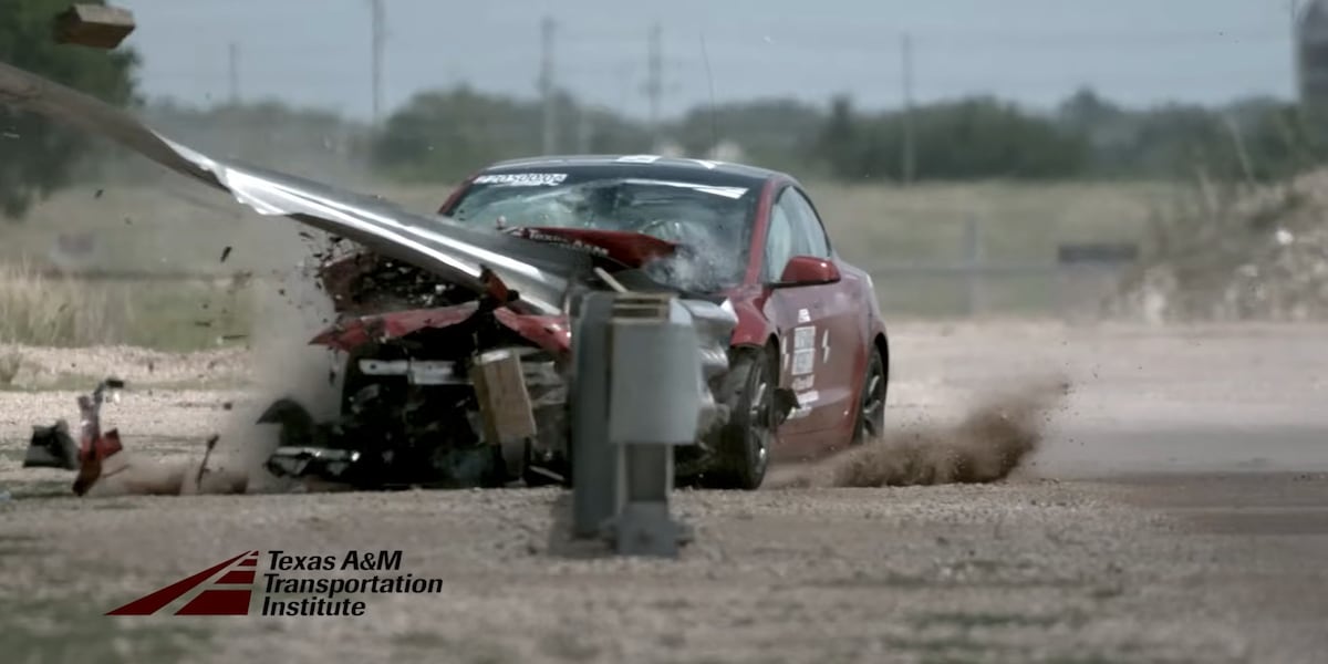 electric-vehicle-safety-via-crash-test