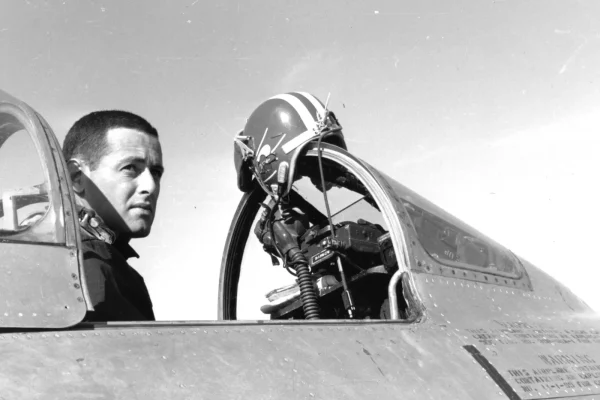 author-and-aviator