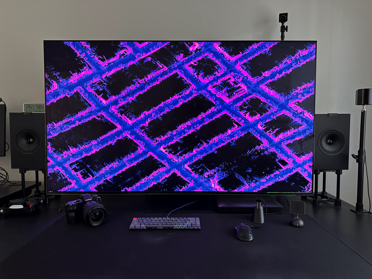 using-an-8k-tv-as-a-monitor
