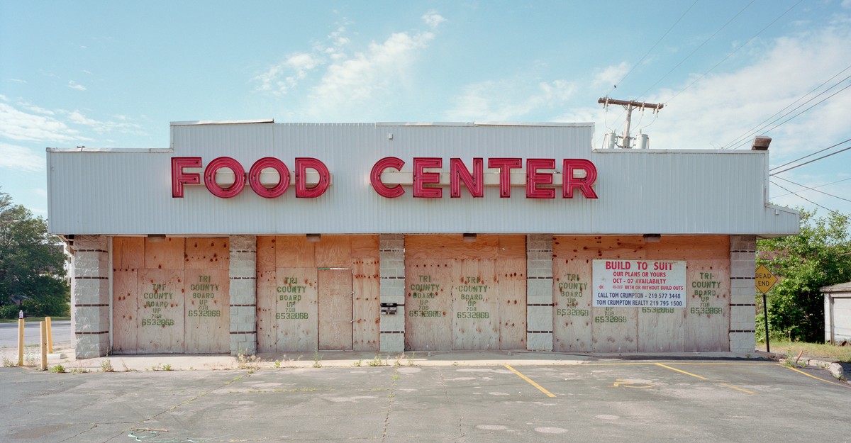 the-great-grocery-squeeze:-federal-policy-change-in-’80s-created-the-food-desert