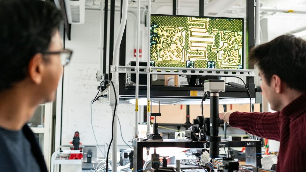 ai-designed-chips-are-so-weird-that-‘humans-cannot-understand-them’