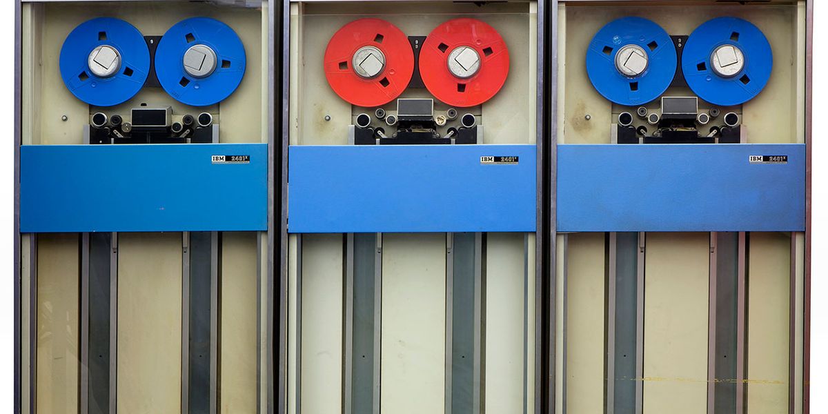 building-the-system/360-mainframe-nearly-destroyed-ibm