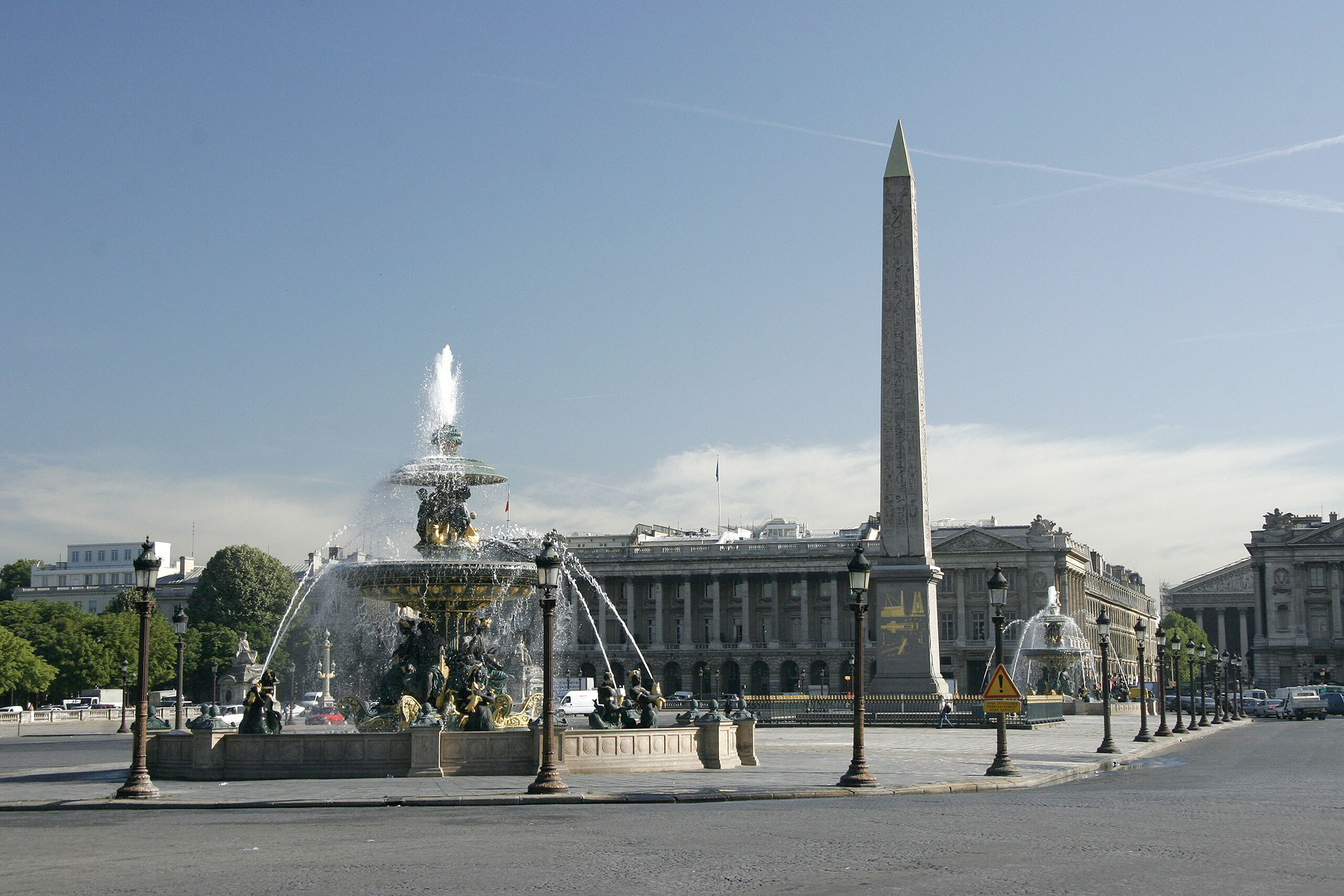 secret-messages-detected-on-egyptian-obelisk-in-paris