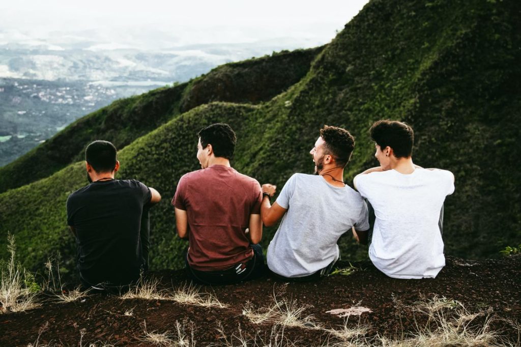 i’m-starting-a-social-club-to-solve-the-male-loneliness-epidemic