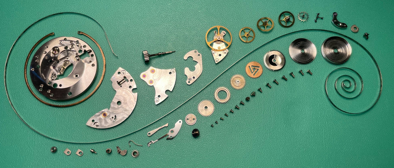mechanical-watch:-exploded-view