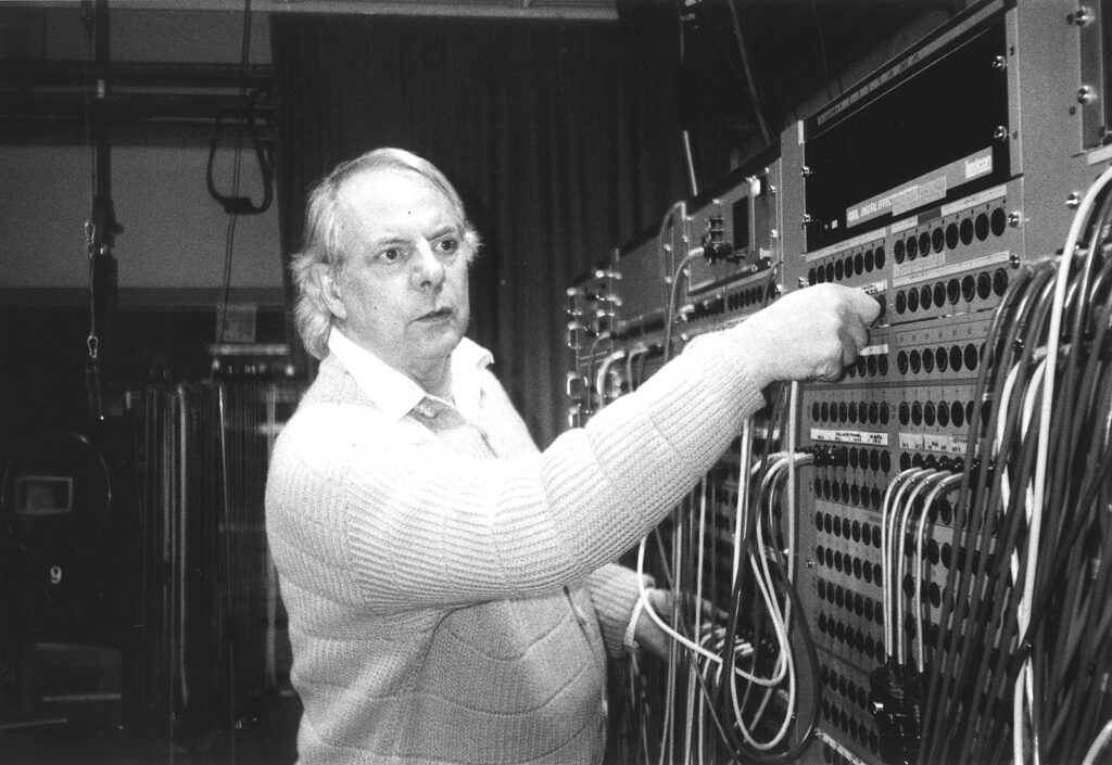 the-history-of-electronic-music-in-476-tracks-(1937–2001)
