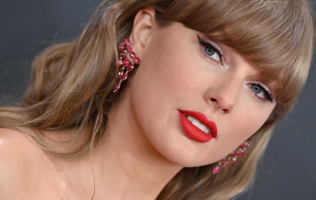 grok-generates-fake-taylor-swift-nudes-without-being-asked