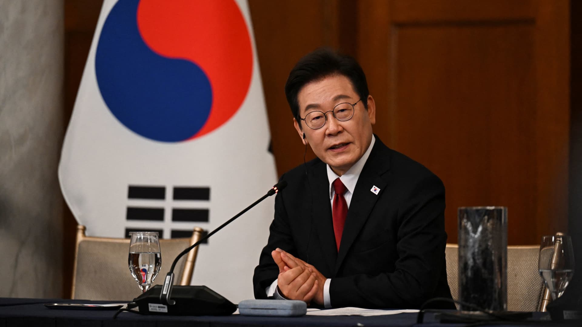 south-korea’s-president-says-us-investment-demands-would-spark-financial-crisis