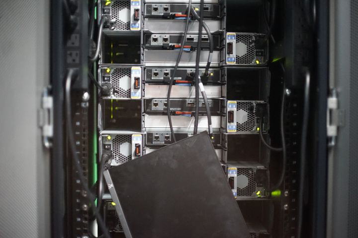 building-the-heap:-racking-30-petabytes-of-hard-drives-for-pretraining