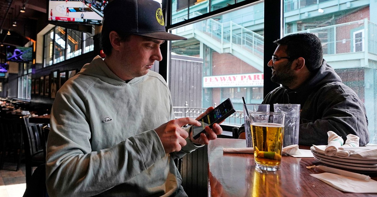 americans-increasingly-see-legal-sports-betting-as-a-bad-thing-for-society
