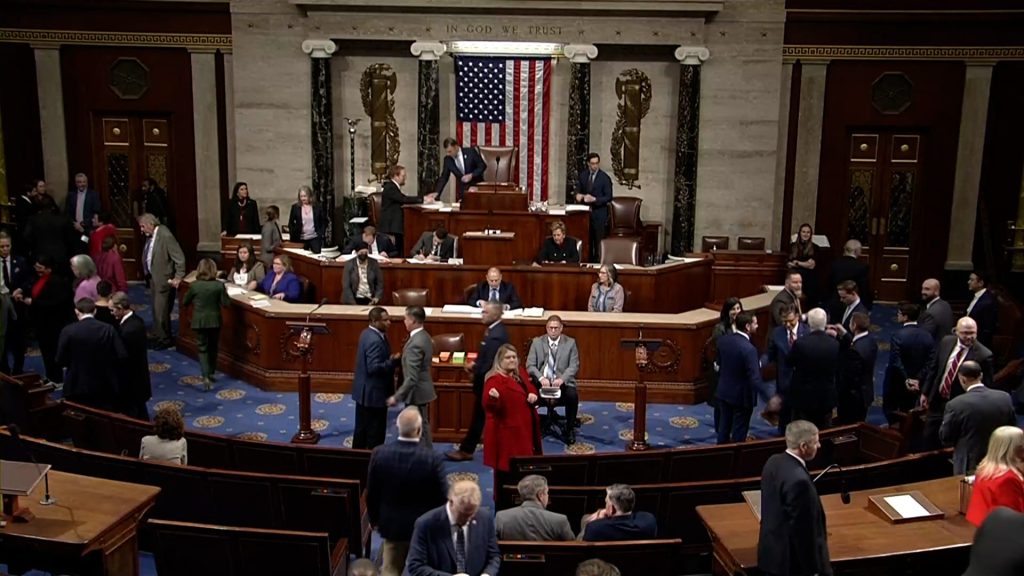 rand-paul:-congress-bill-destroys-hemp-farmer-livelihoods