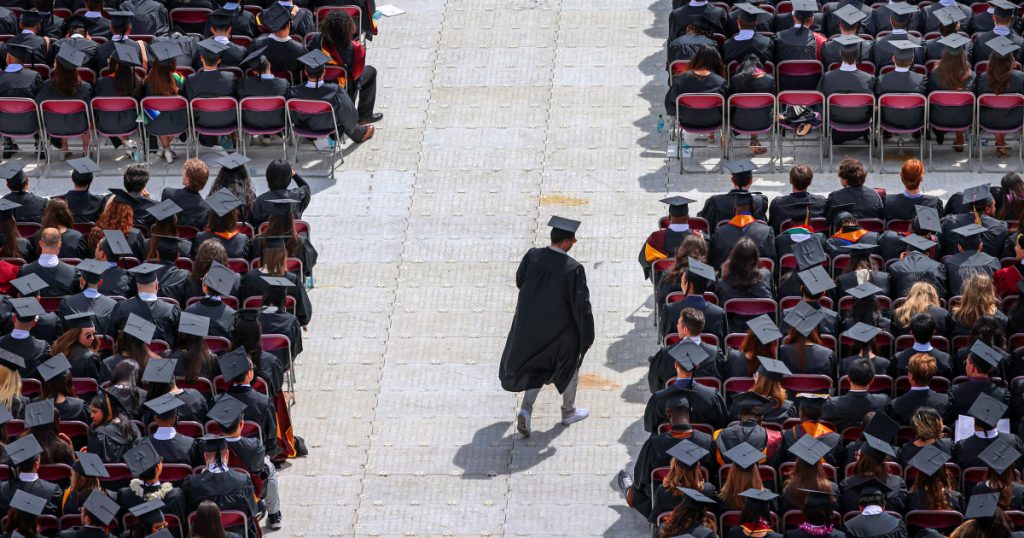 americans-no-longer-see-four-year-college-degrees-as-worth-the-cost