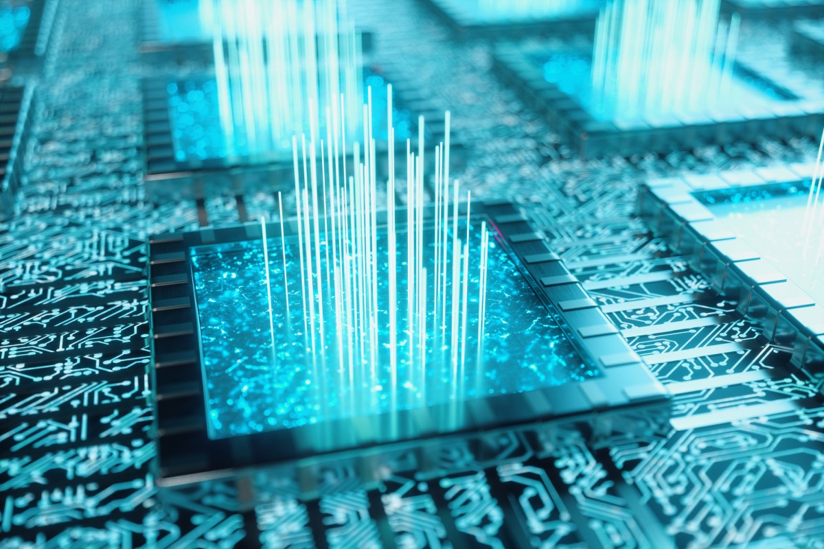 amazon-launches-trainium3