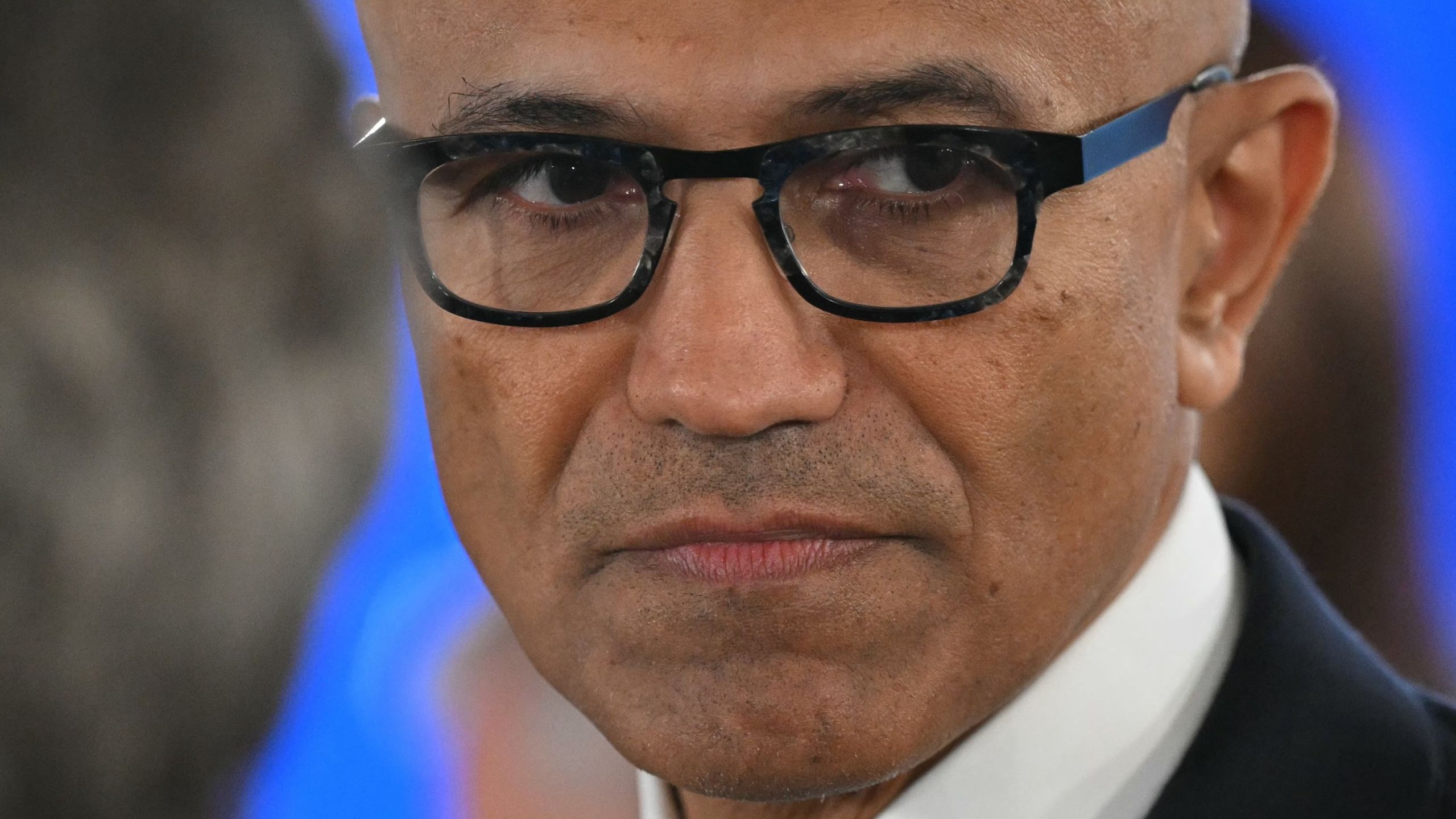 microsoft-has-a-problem:-nobody-wants-to-buy-or-use-its-shoddy-ai-products
