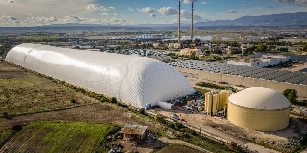 co2-batteries-that-store-grid-energy-take-off-globally