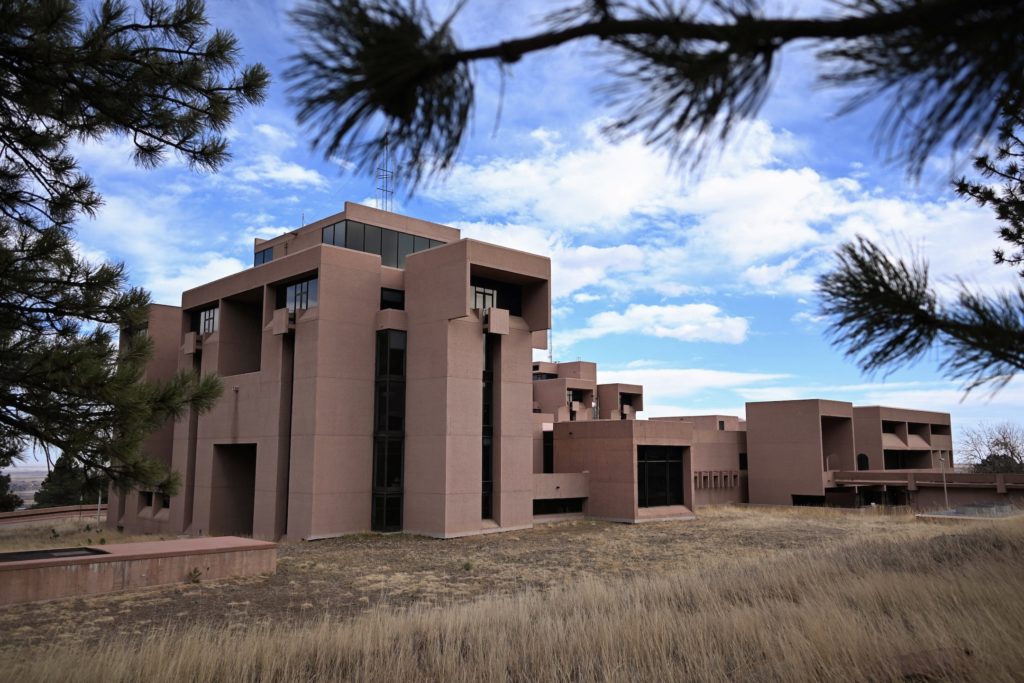 white-house-pushes-to-dismantle-leading-climate-and-weather-research-center