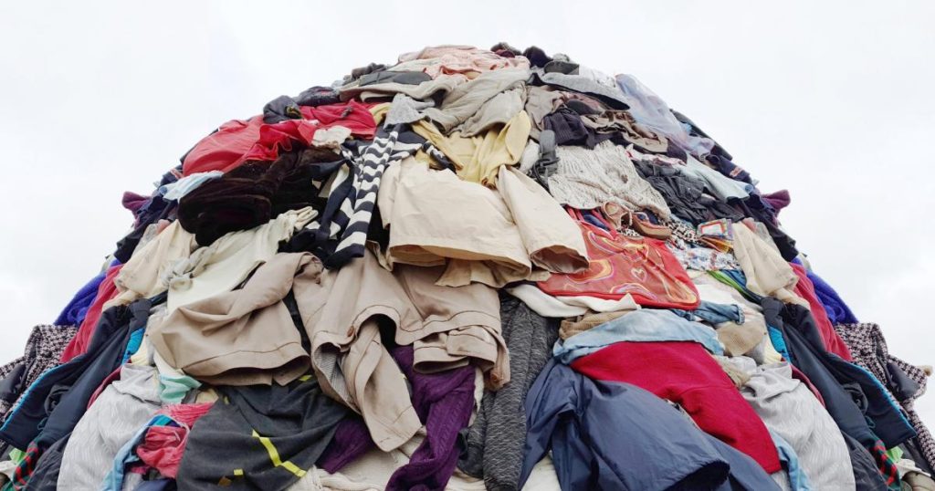 eu-bans-the-destruction-of-unsold-apparel,-clothing,-accessories-and-footwear