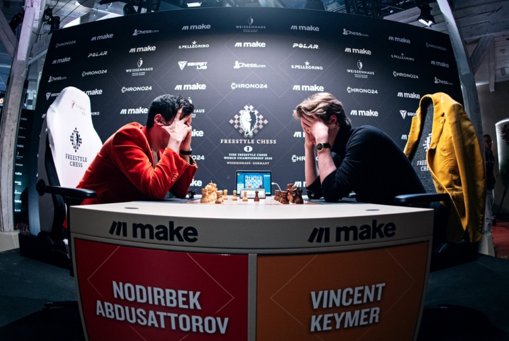 magnus-carlsen-wins-the-freestyle-(chess960)-world-championship