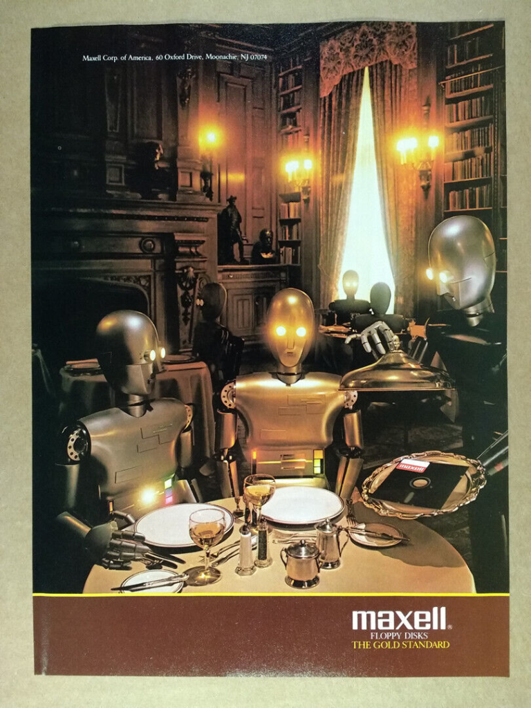 in-1985-maxell-built-a-bunch-of-life-size-robots-for-its-bad-floppy-ad