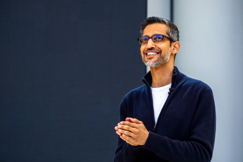 google-just-gave-sundar-pichai-a-$692m-pay-package