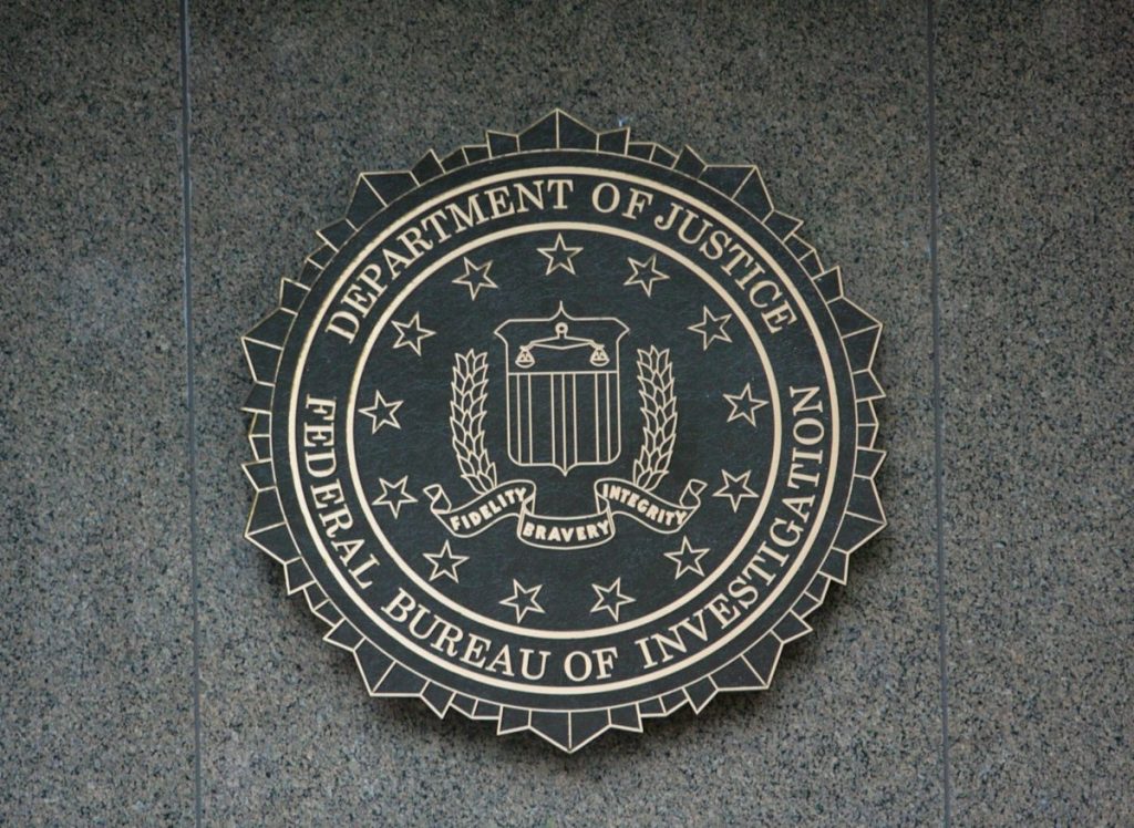 the-fbi-wants-to-buy-nationwide-access-to-license-plate-readers