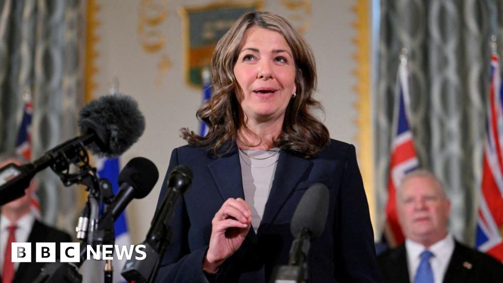 alberta-to-hold-referendum-on-whether-to-remain-in-canada