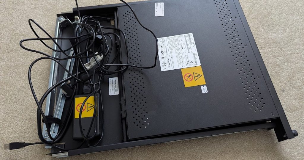 building-a-serial-and-vga-”everything-console”