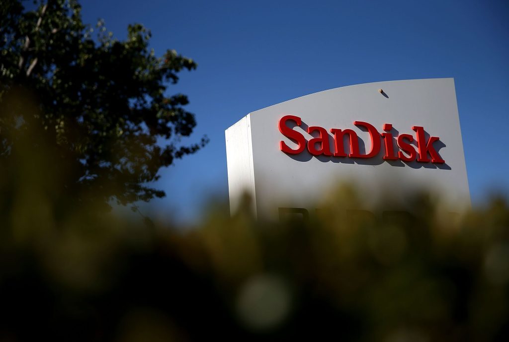 16-year-old-sata-ii-ssd-survives-1-petabyte-of-writes,-25x-the-drive’s-rating