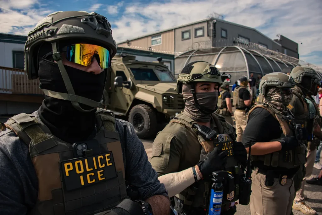 amid-increased-scrutiny,-ice-detention-and-deportation-data-goes-dark