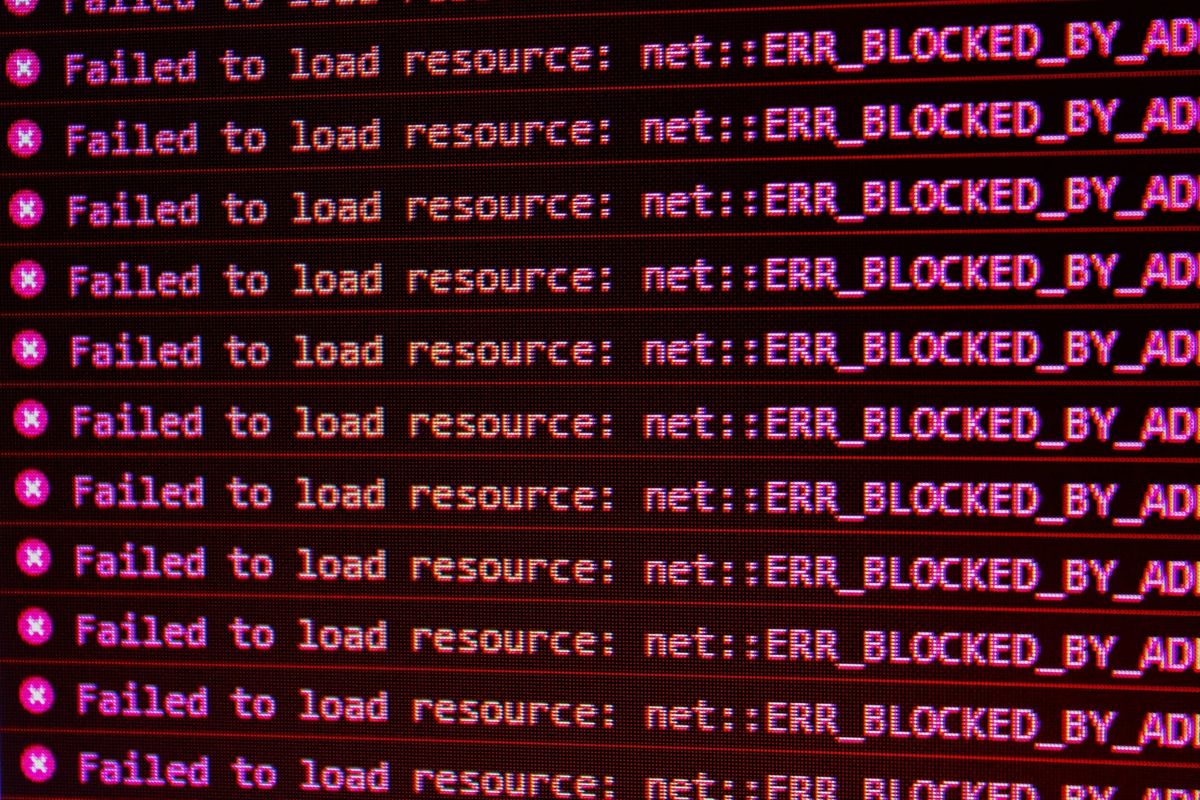 online-ad-giant-adform-was-hacked,-proving-once-again-why-ad-blockers-are-needed