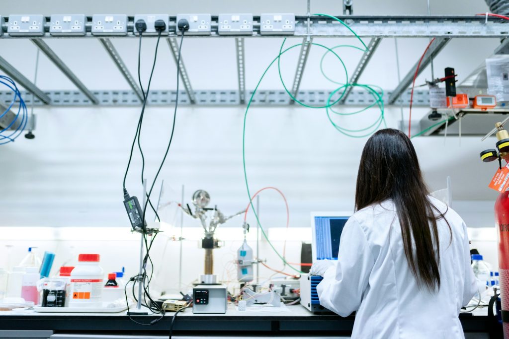 company-offering-’100%-human-written,-never-ai’-medical-research-is-100%-ai