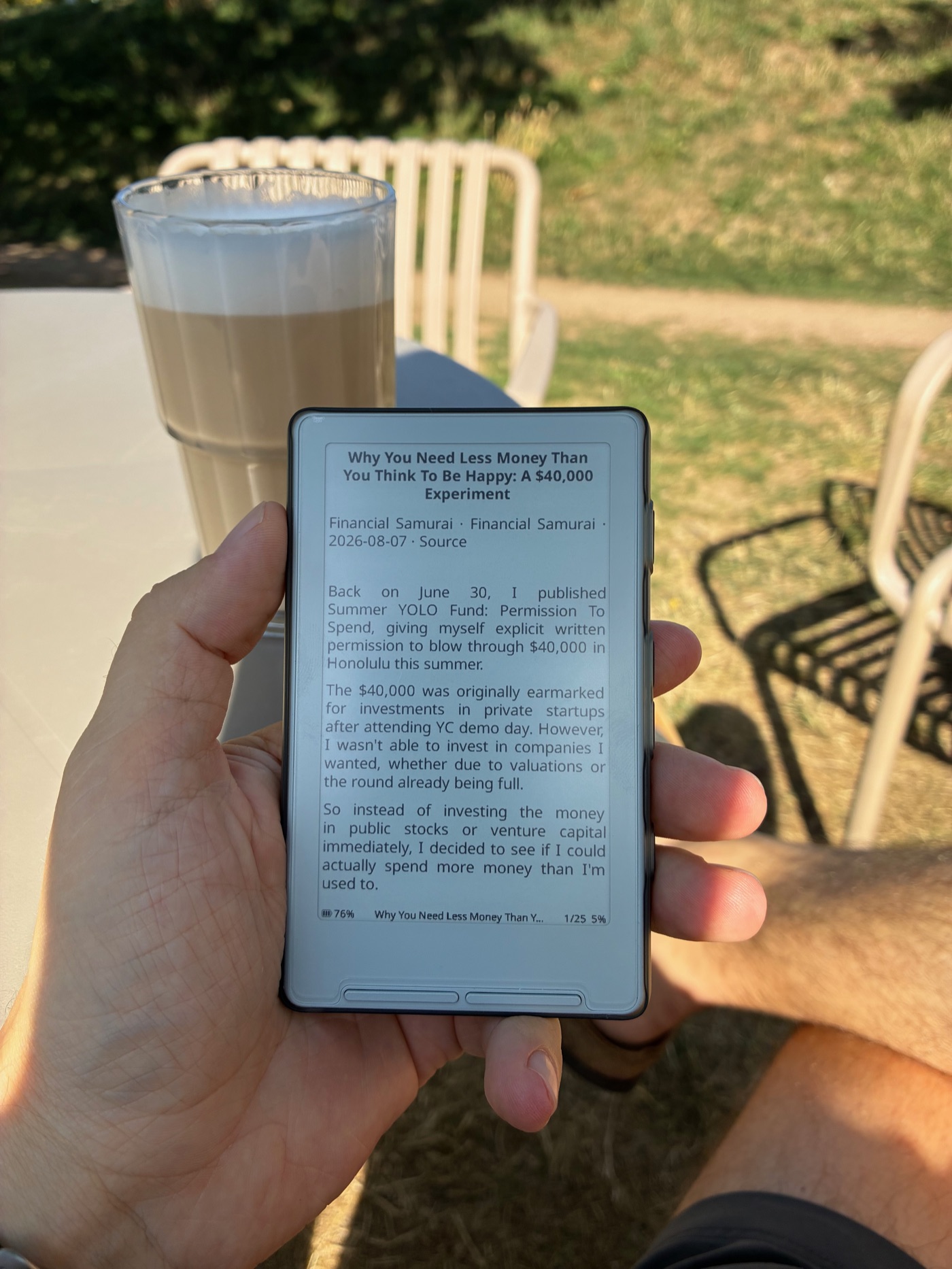 i-turned-my-rss-feeds-into-an-e-ink-newspaper-to-stop-reading-on-my-phone