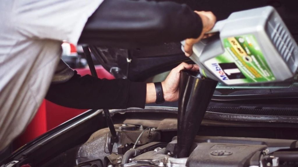 global-shortage-has-led-to-motor-oil-rationing-at-costco